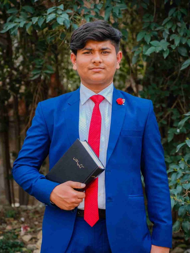 Name Zephaniah Qasier designation Deacon G-72